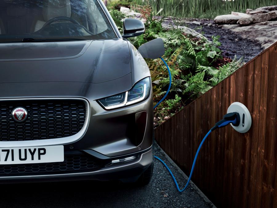 Детали экстерьера Jaguar I-Pace EV400 AWD HSE 2018 года  (WW) (фото 61 из 114)